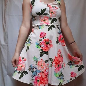Rue21 White Floral Dress
